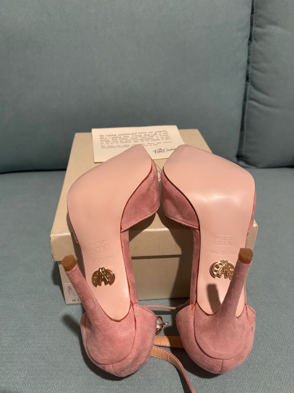 Petit Cadeau Carolyn Faux Suede Pointed Toe Heel Sandals Size 6 Runs Large -6,5 - Picture 8 of 10